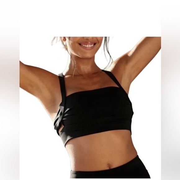Free People Movement Cutout Bra size M - Picture 2 of 8
